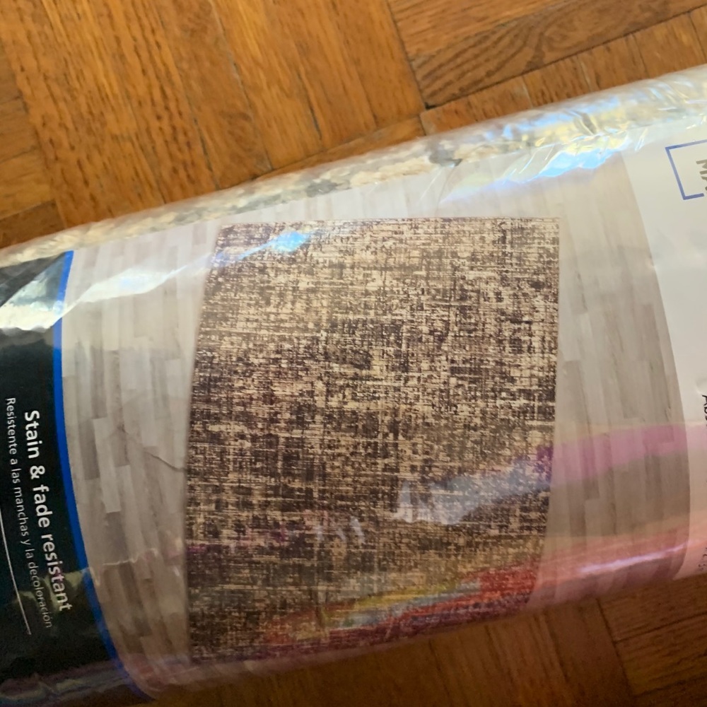 Area Rug - Picture 2 of 2